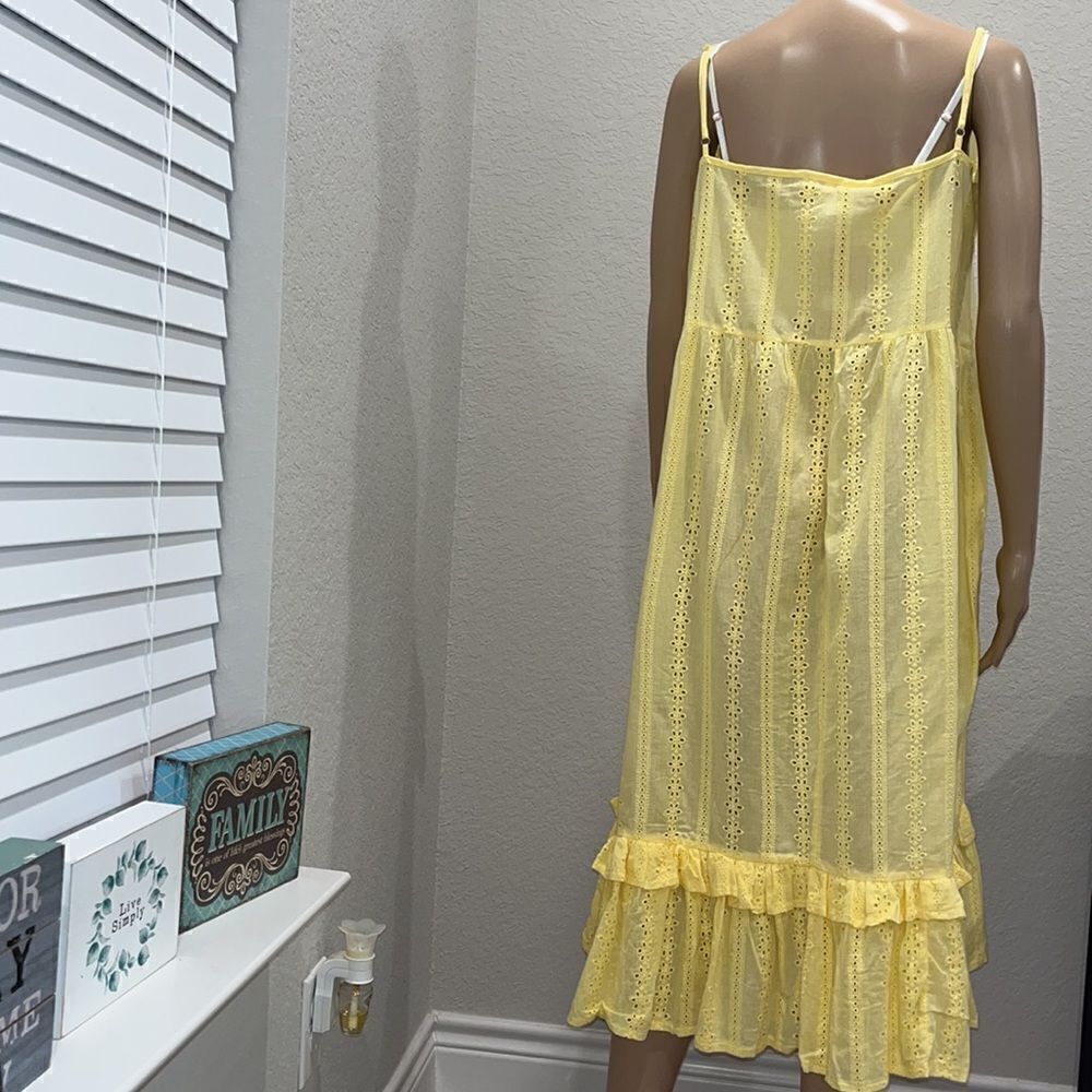 Nwt Anthropologie Label of Love embroidered yellow sundress. - Picture 3 of 6